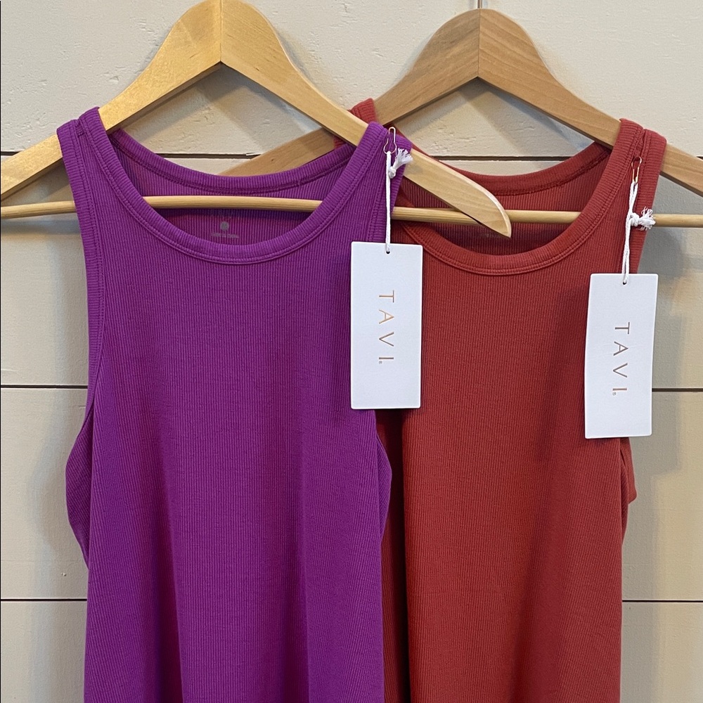 TAVI Women's Tank Tops - Purple and Red